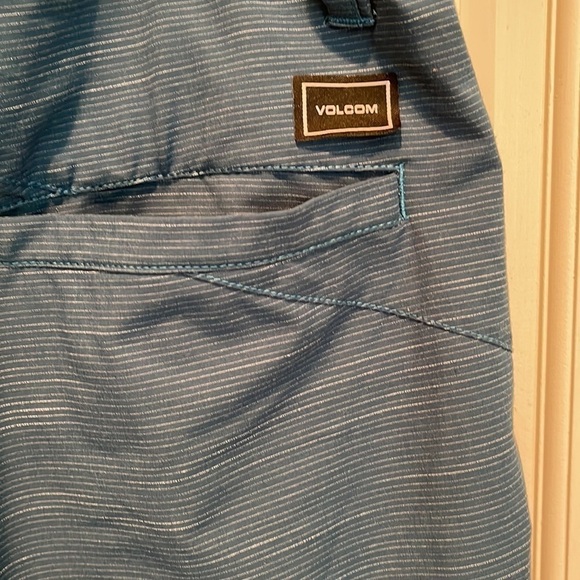 Volcom ⭐️🔥sale🔥bluegreen surfing 🏄♂️ shorts - Picture 5 of 8